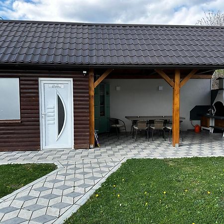 Apartmani Lotus Vrdnik Eksteriør billede