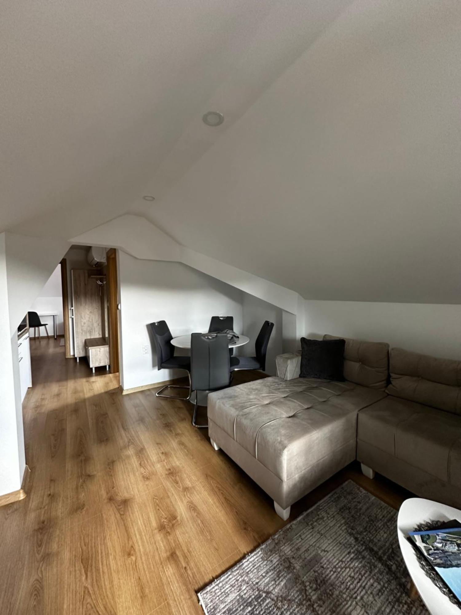 Apartmani Lotus Vrdnik Eksteriør billede