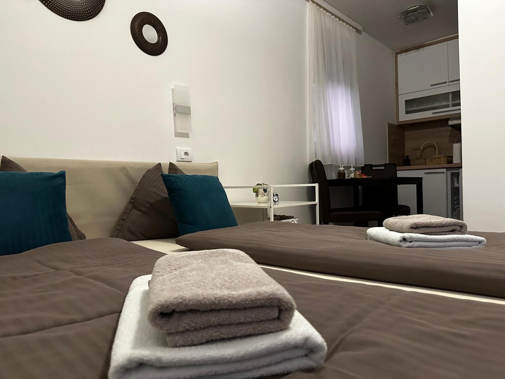 Apartmani Lotus Vrdnik Eksteriør billede