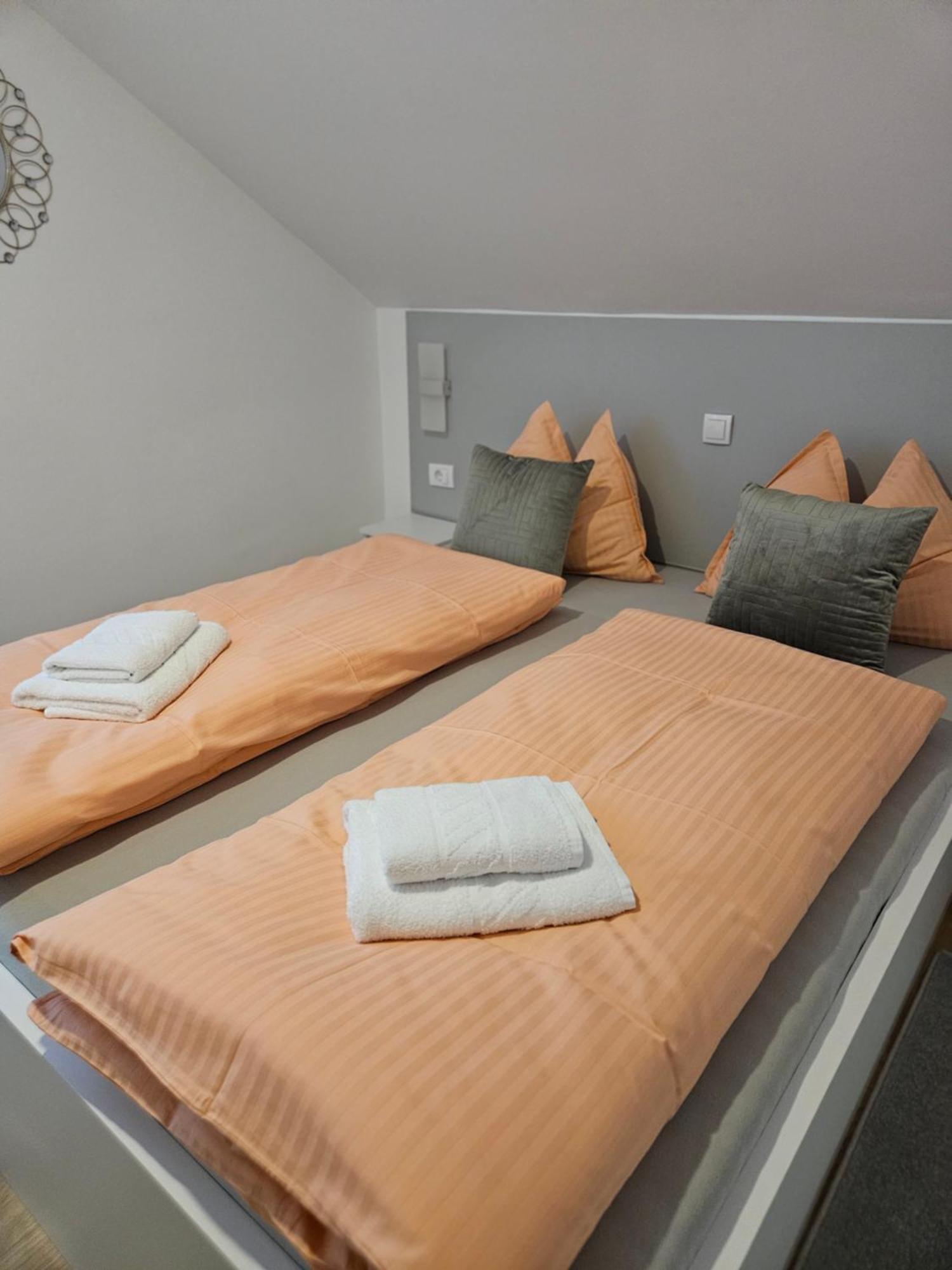 Apartmani Lotus Vrdnik Eksteriør billede